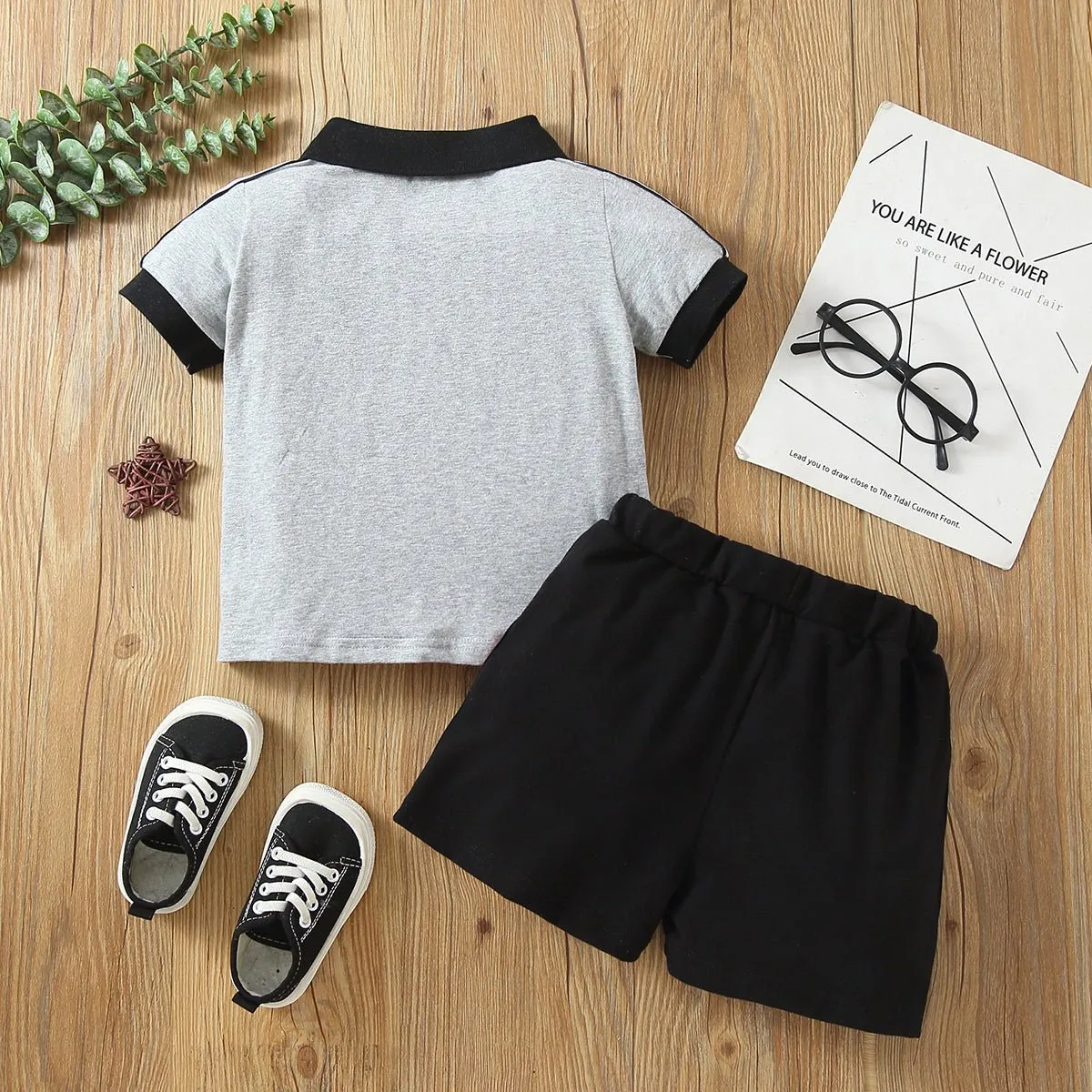 2pcs Toddler Boy Casual Colorblock Striped Polo Shirt and Shorts Set