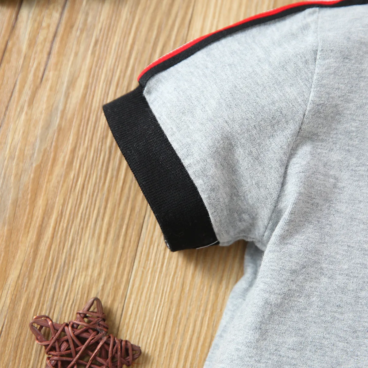 2pcs Toddler Boy Casual Colorblock Striped Polo Shirt and Shorts Set