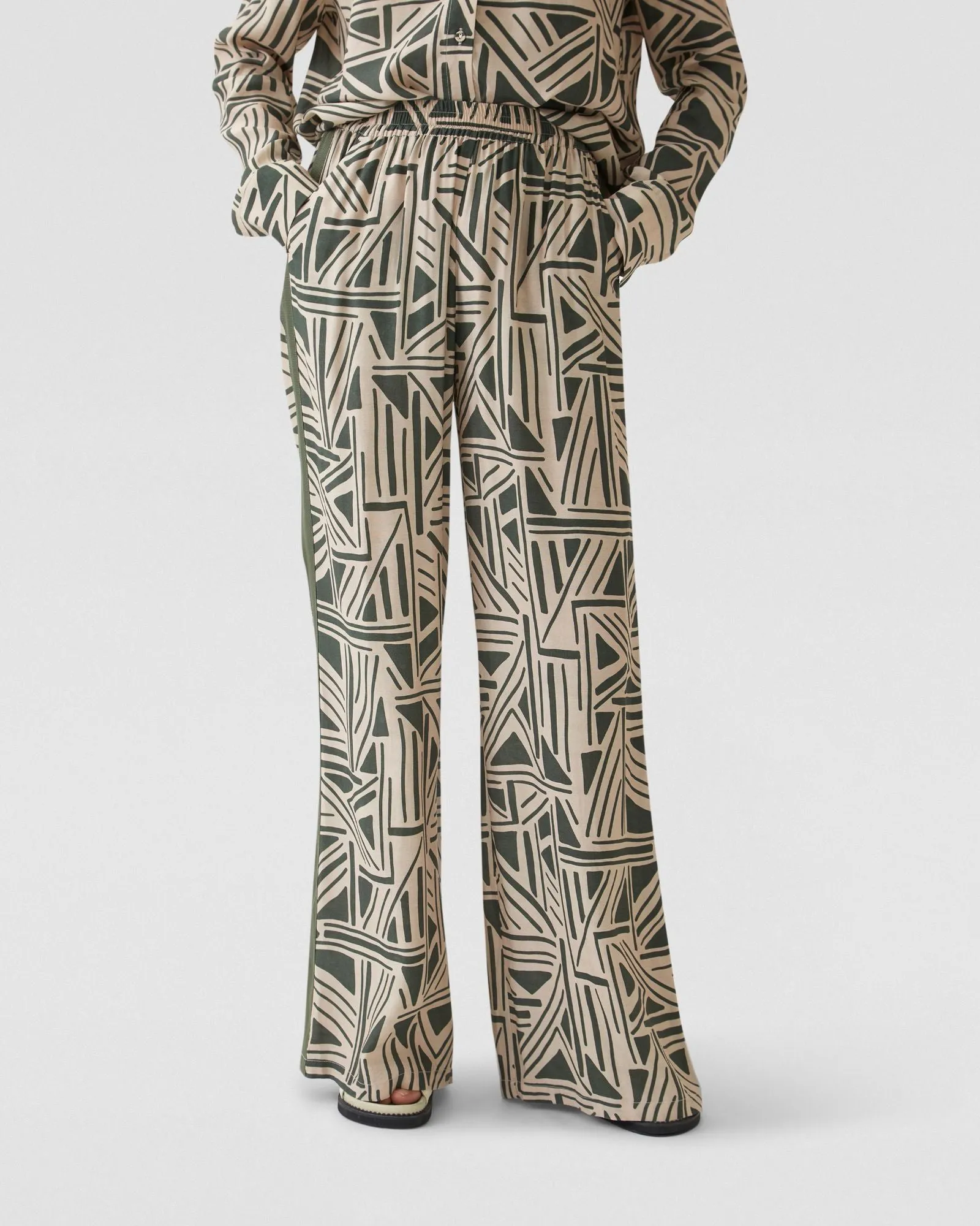 Chantel Geo Print Pants With Tape
