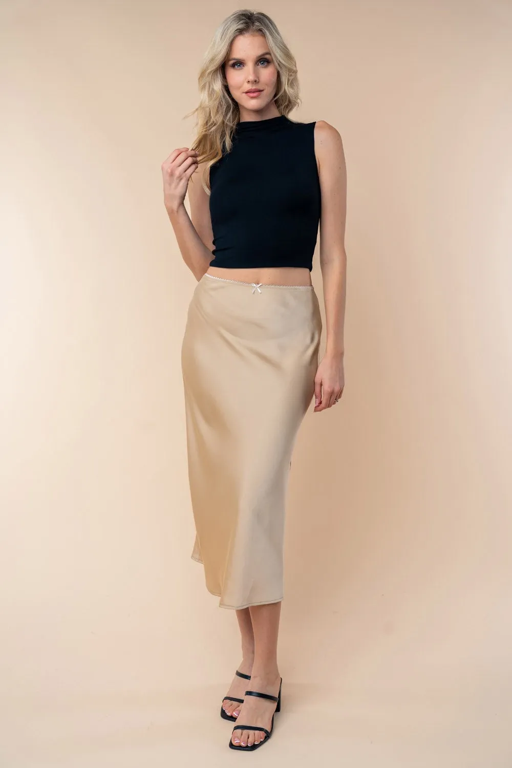 Chic & Chill Sleeveless Solid Knit Top