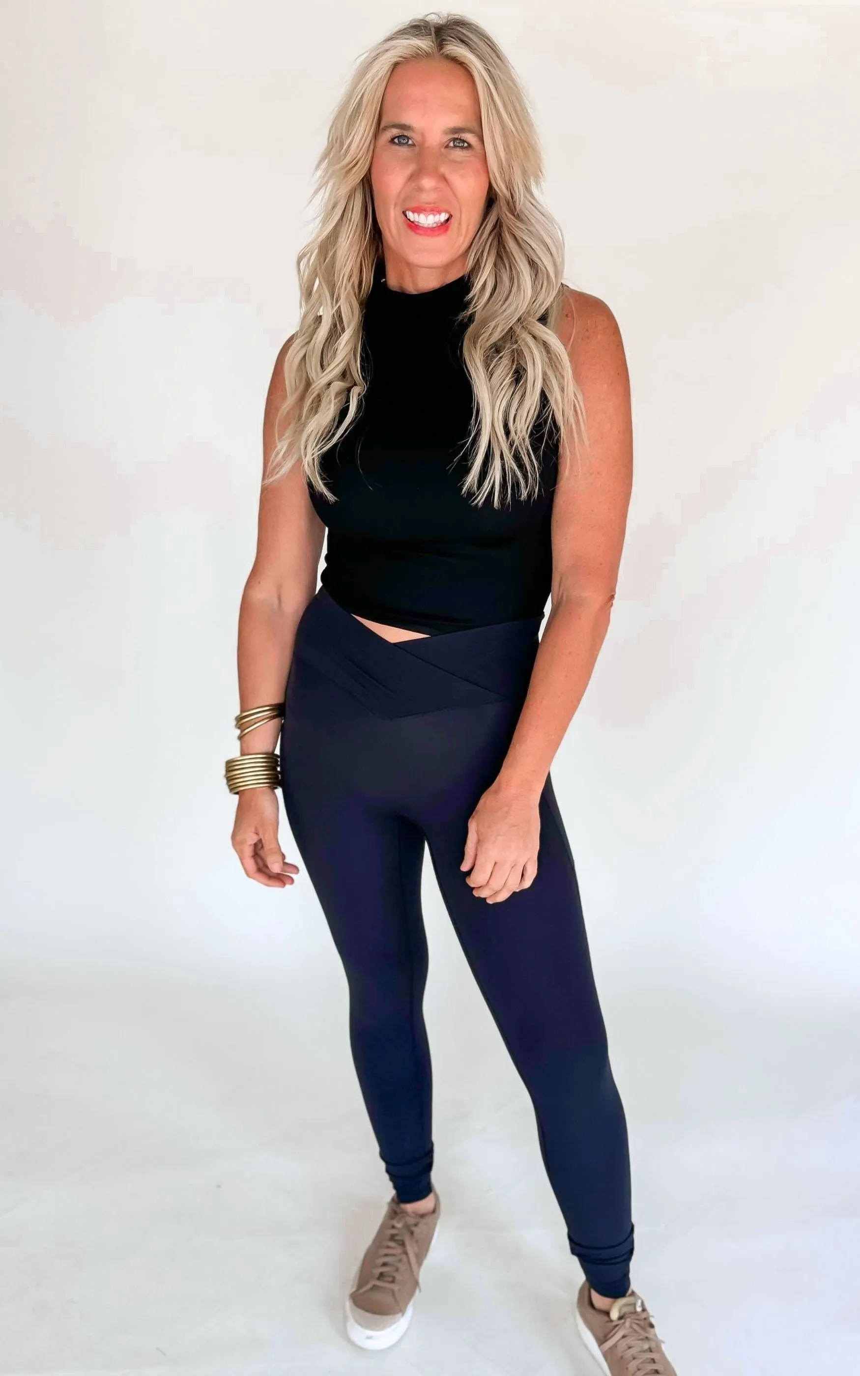 Chic & Chill Sleeveless Solid Knit Top