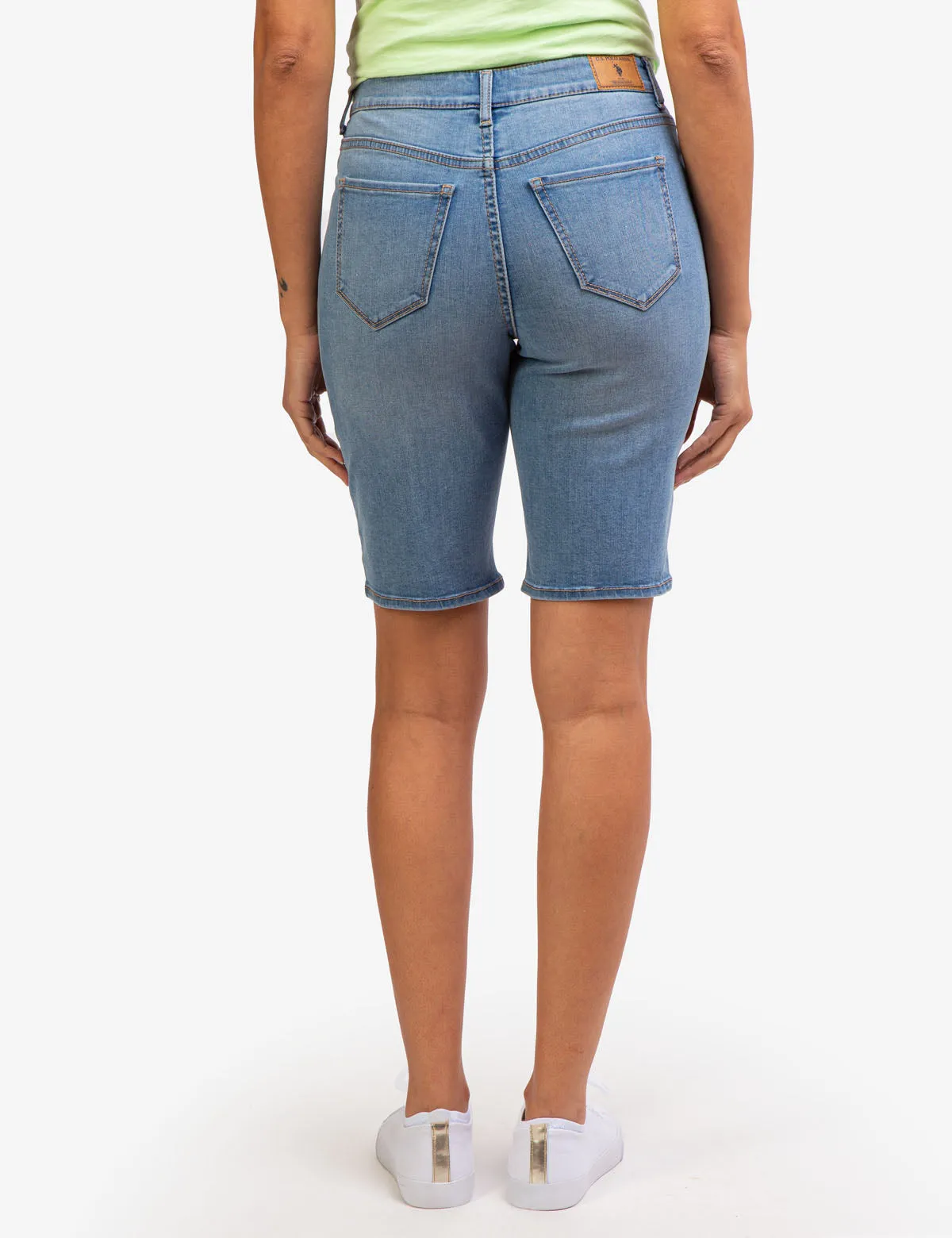 CLASSIC DENIM BERMUDA SHORTS