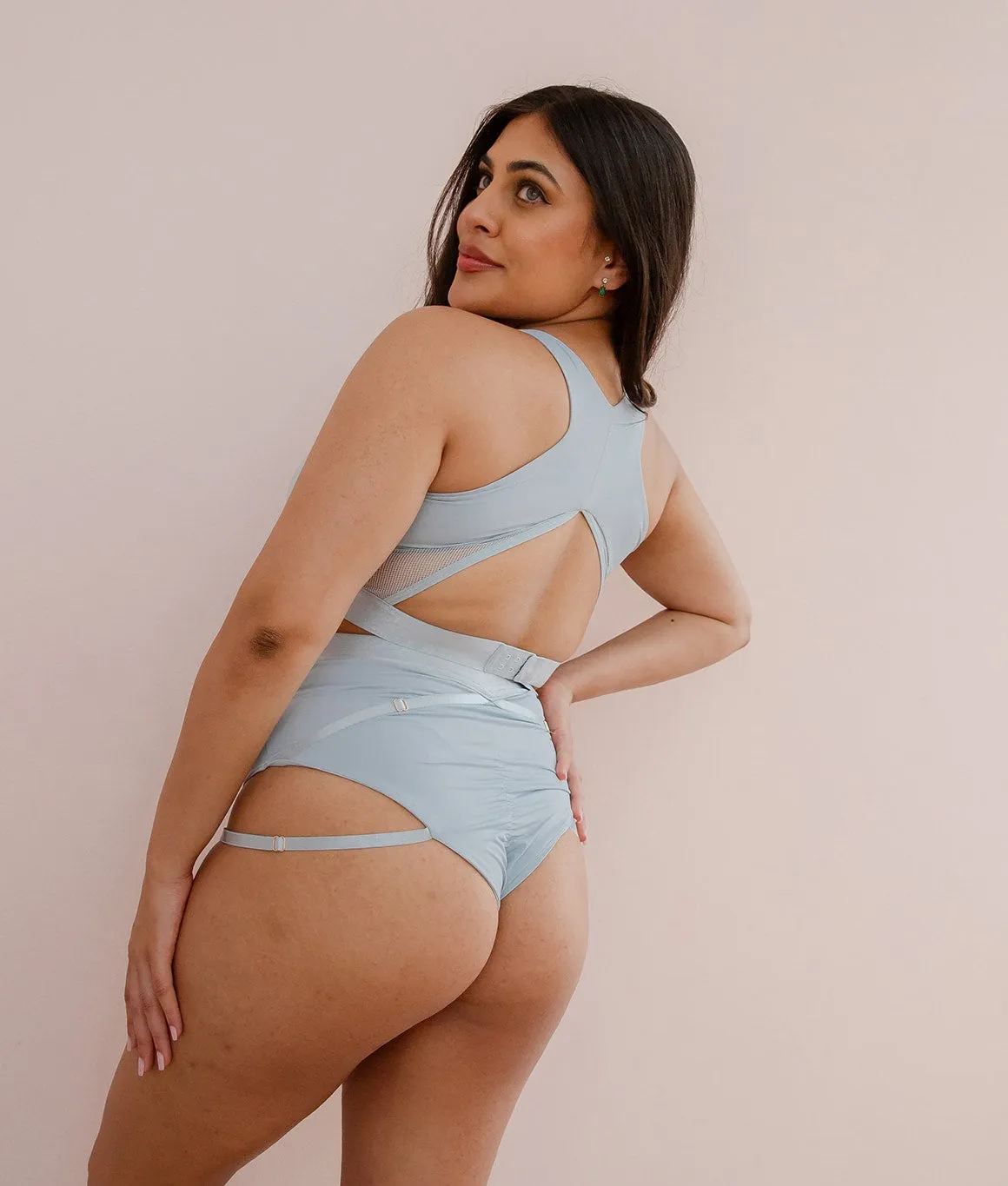 Perla Shorts - Matte Baby Blue
