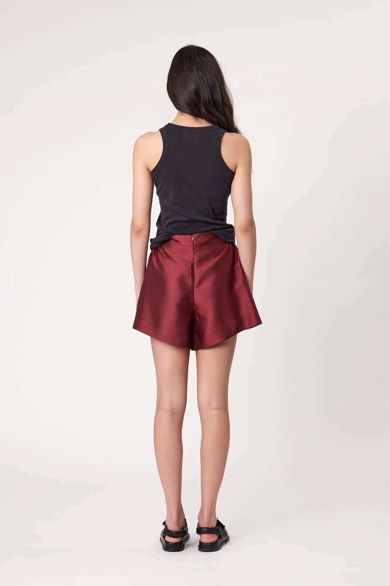 SUTTON SHORTS - SANGRIA