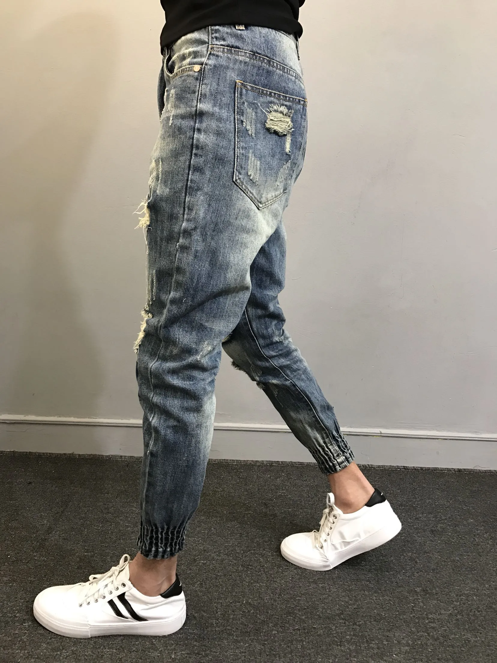 Trendy Leg-Fit Slim Jeans Pants